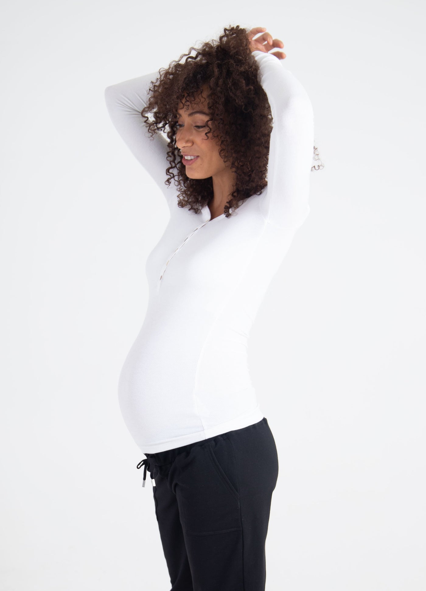 Model is 5’10”, 8 months pregnant, and wearing size small||White::hover