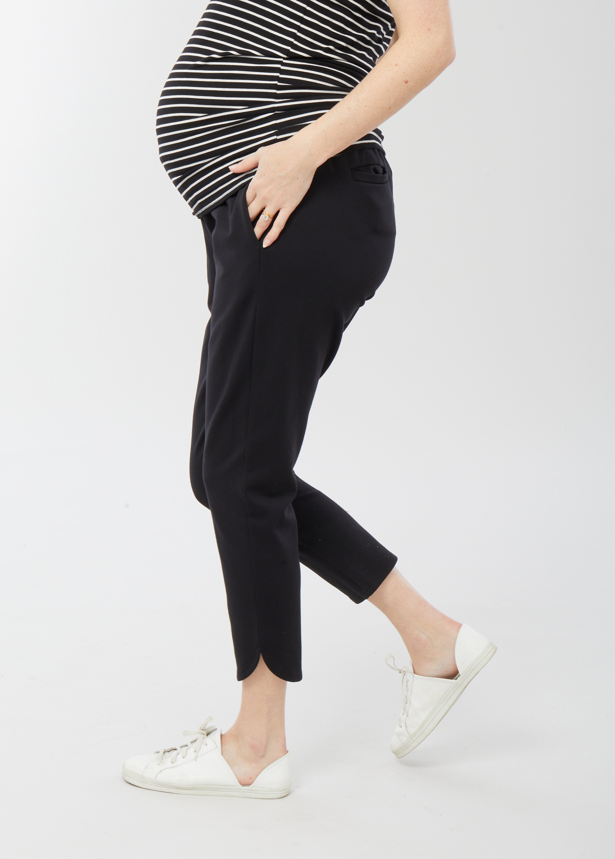 Time and Tru Maternity Ponte Knit Leggings With Full Panel. Size Medium