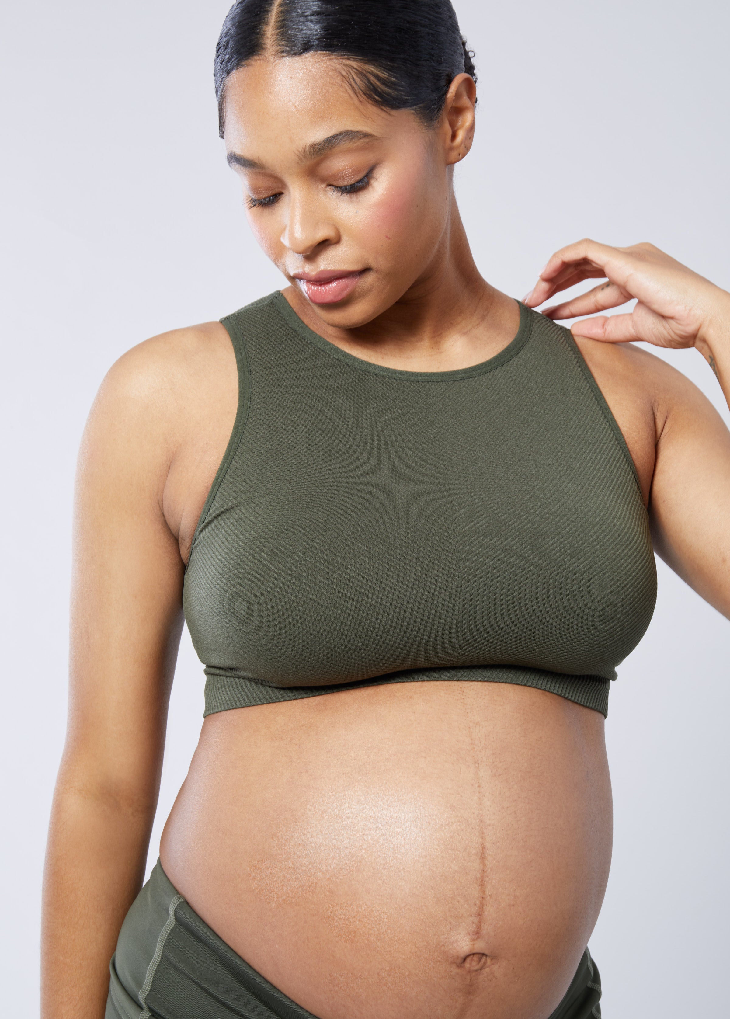 Ingrid & Isabel Basics Seamless Maternity & Nursing Sports Bra, Low to  Medium Impact, Black 