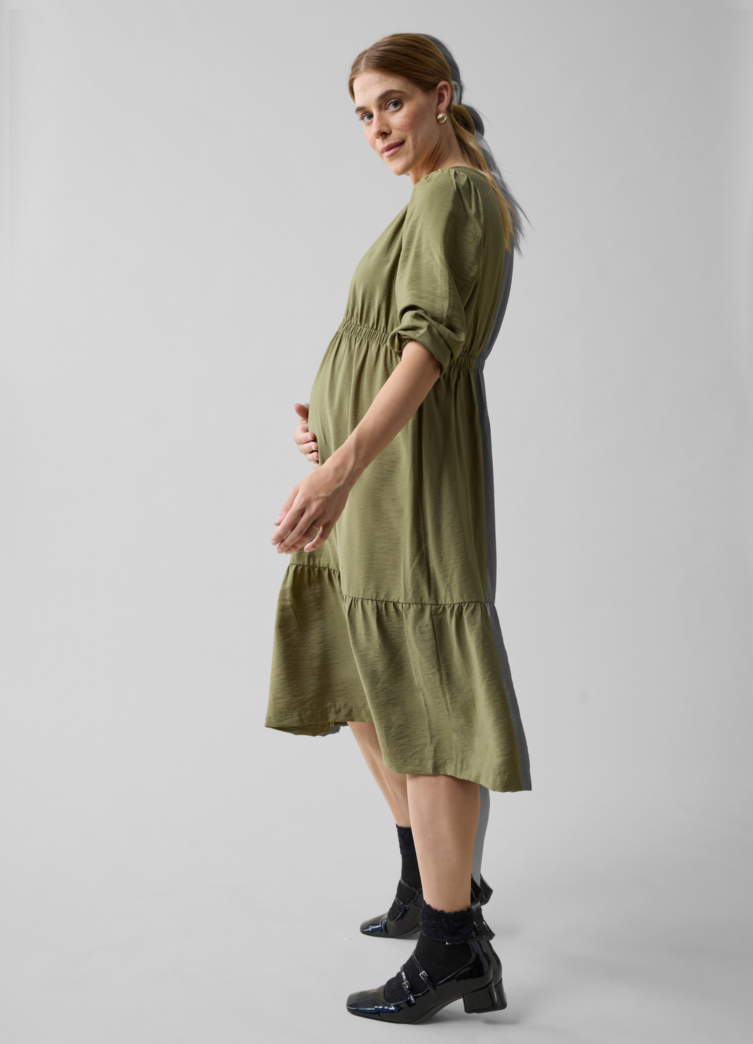 Ingrid & Isabel Maternity Versatile Midi Dress Olive Size S