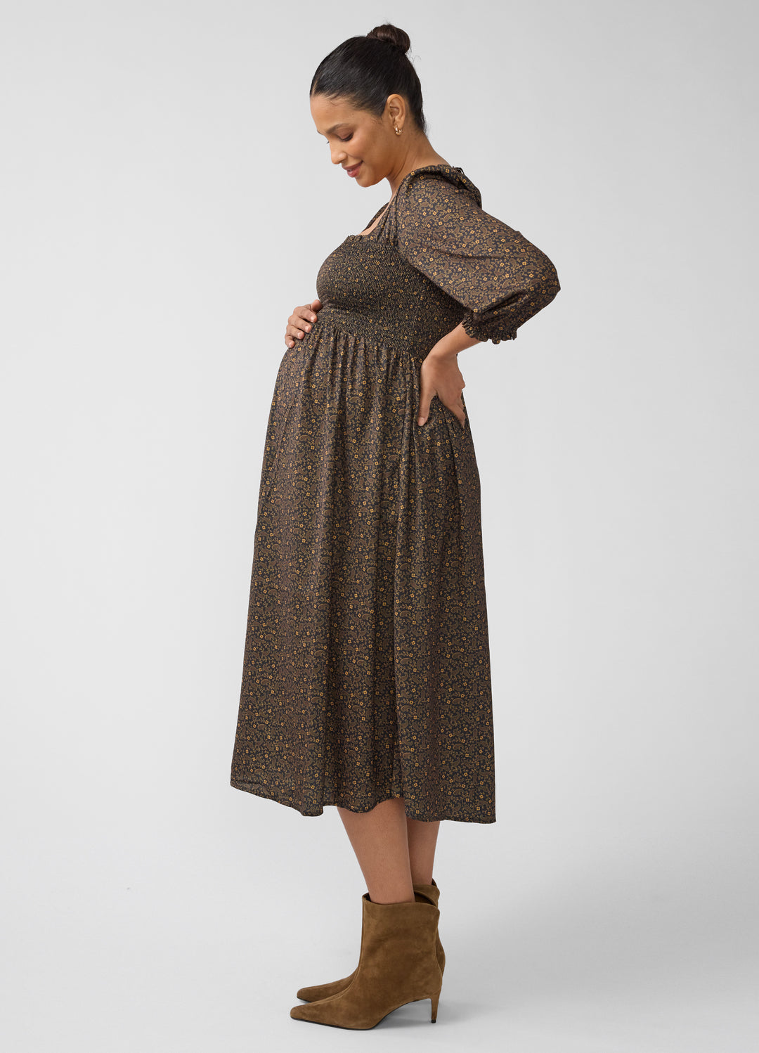brown maternity dress Smocked Sateen and Nursing Midi – Ingrid & Isabel فستان سهرة Material:Chiffon day stretch Machine wash Black Fitted High Neck