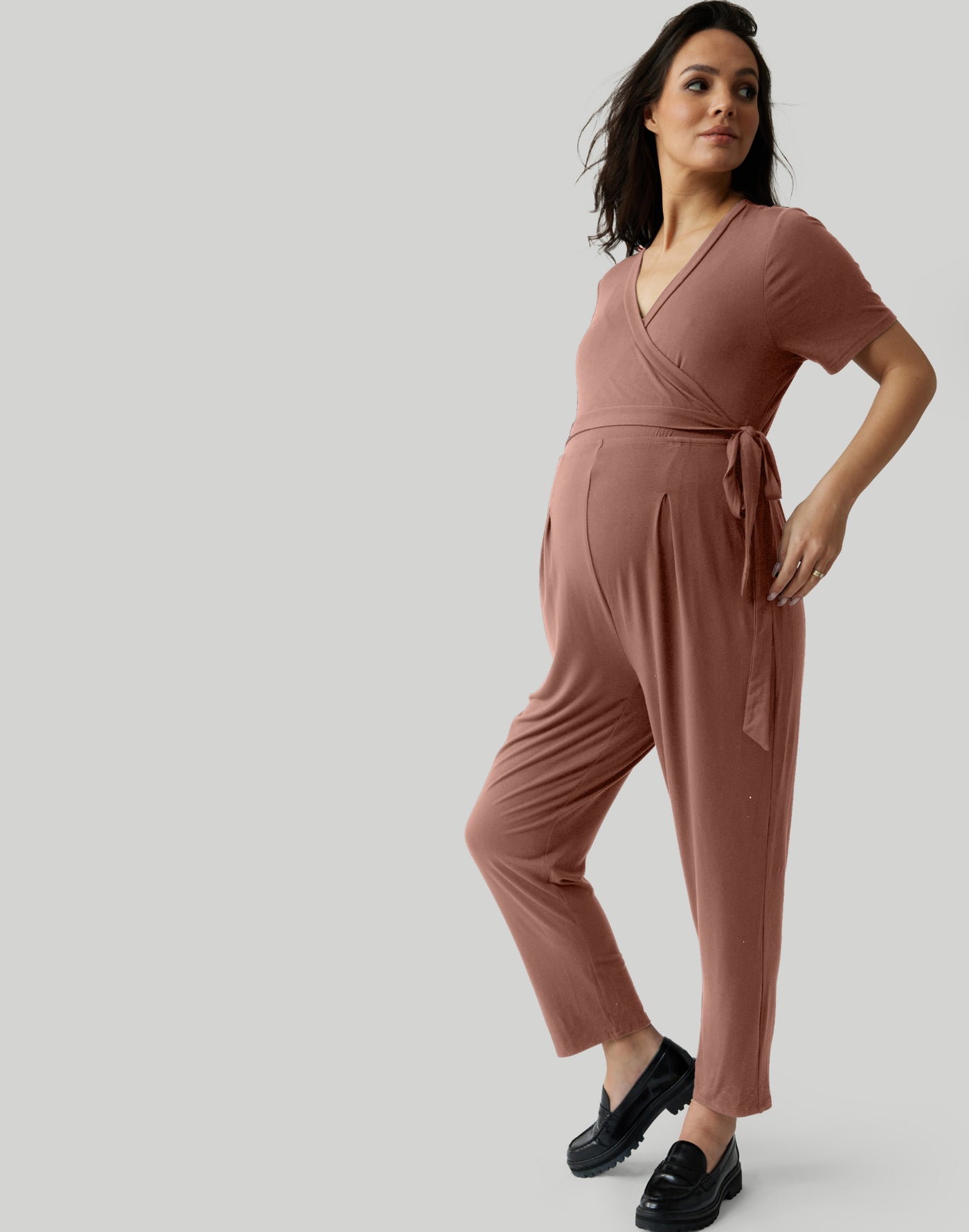 ||dark taupe::hover