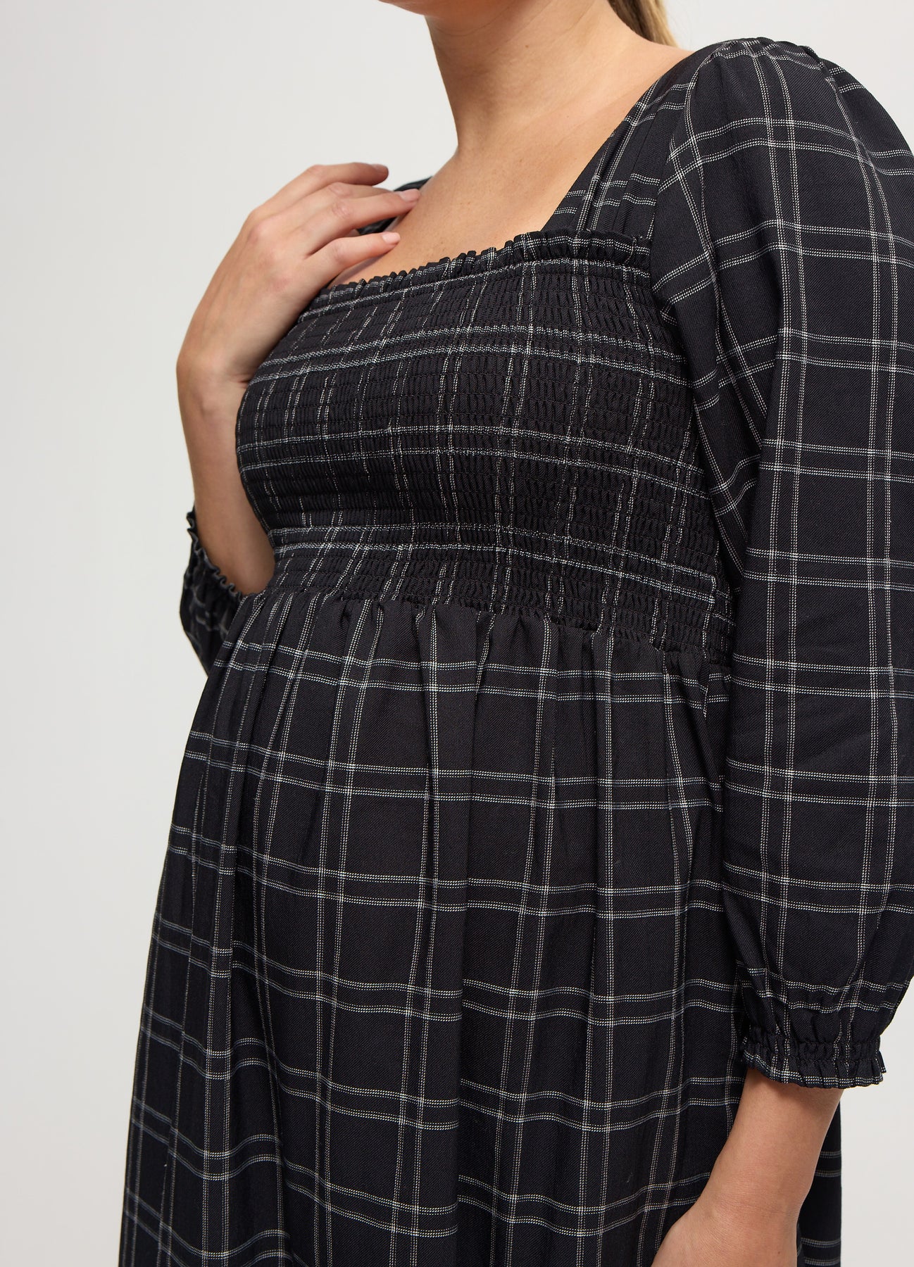 Ingrid & Isabel Ruffle Sleeve Midi Dress - Black/White Windowpane - Xs Ingrid & Isabel Ruffle Sleeve Midi Dress - Black/White Windowpane - Xs