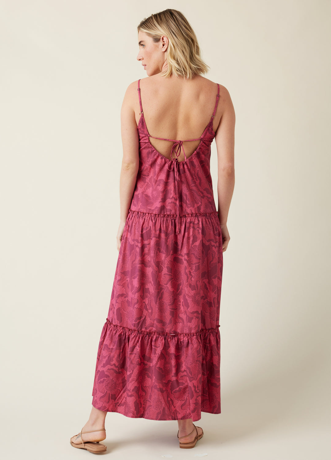 Ingrid & Isabel Maternity Strappy Maxi Dress - Berry Line Floral - M
