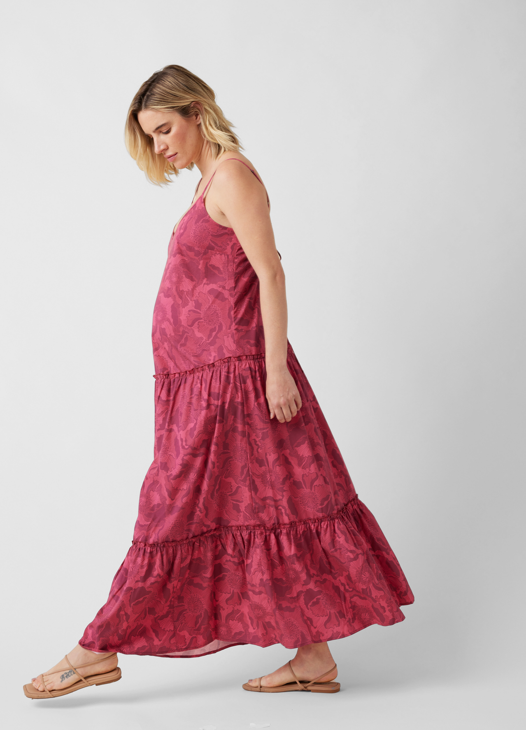 Ingrid & Isabel Maternity Strappy Maxi Dress - Berry Line Floral