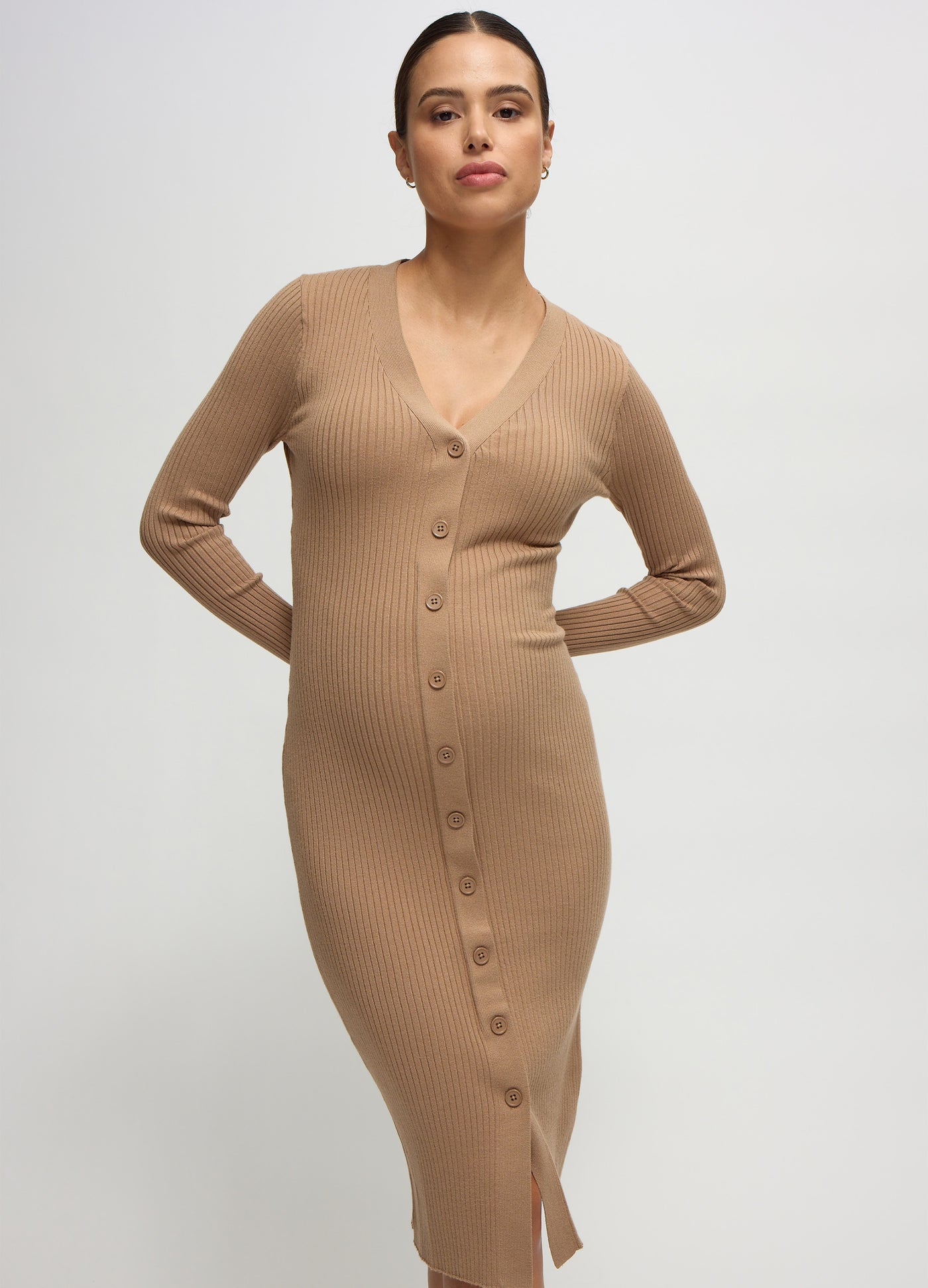 Button-Front Knit Midi Maternity Sweater Dress – Ingrid & Isabel
