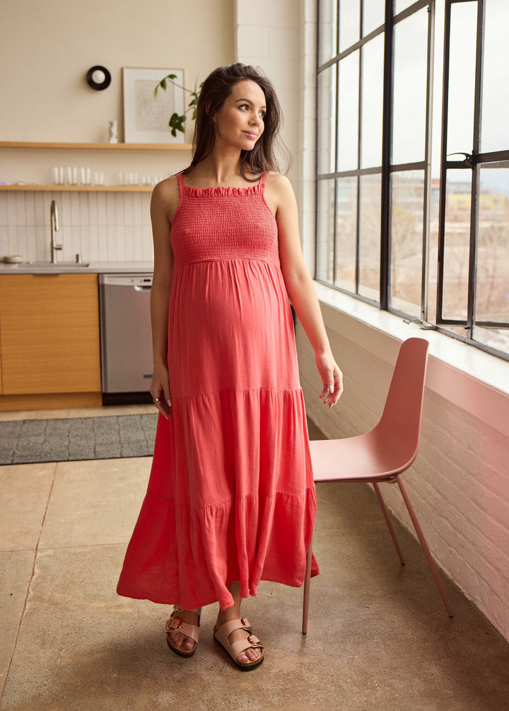 Smocked Bodice Maternity Maxi Dress with Tiered Linen Skirt – Ingrid & Isabel