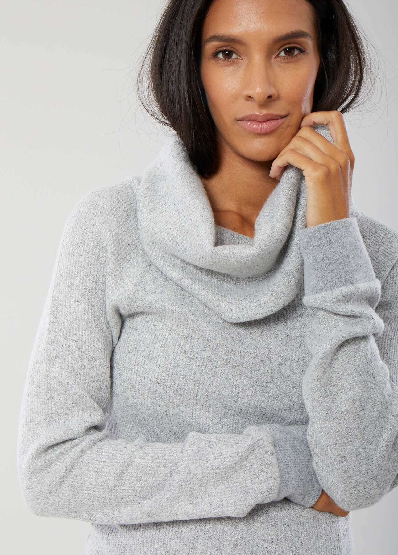 Maternity cowl neck sweatshirt outlet