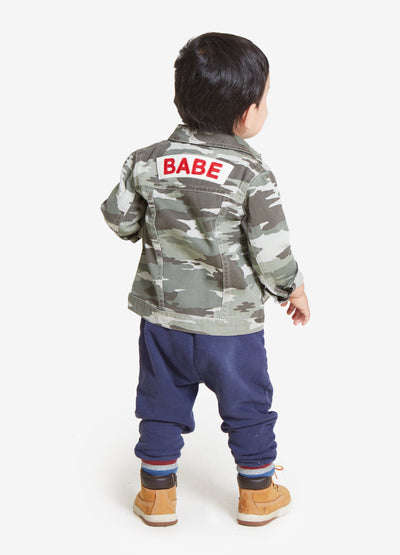 Model is 2.5 years old and wearing a 2T.||Camo