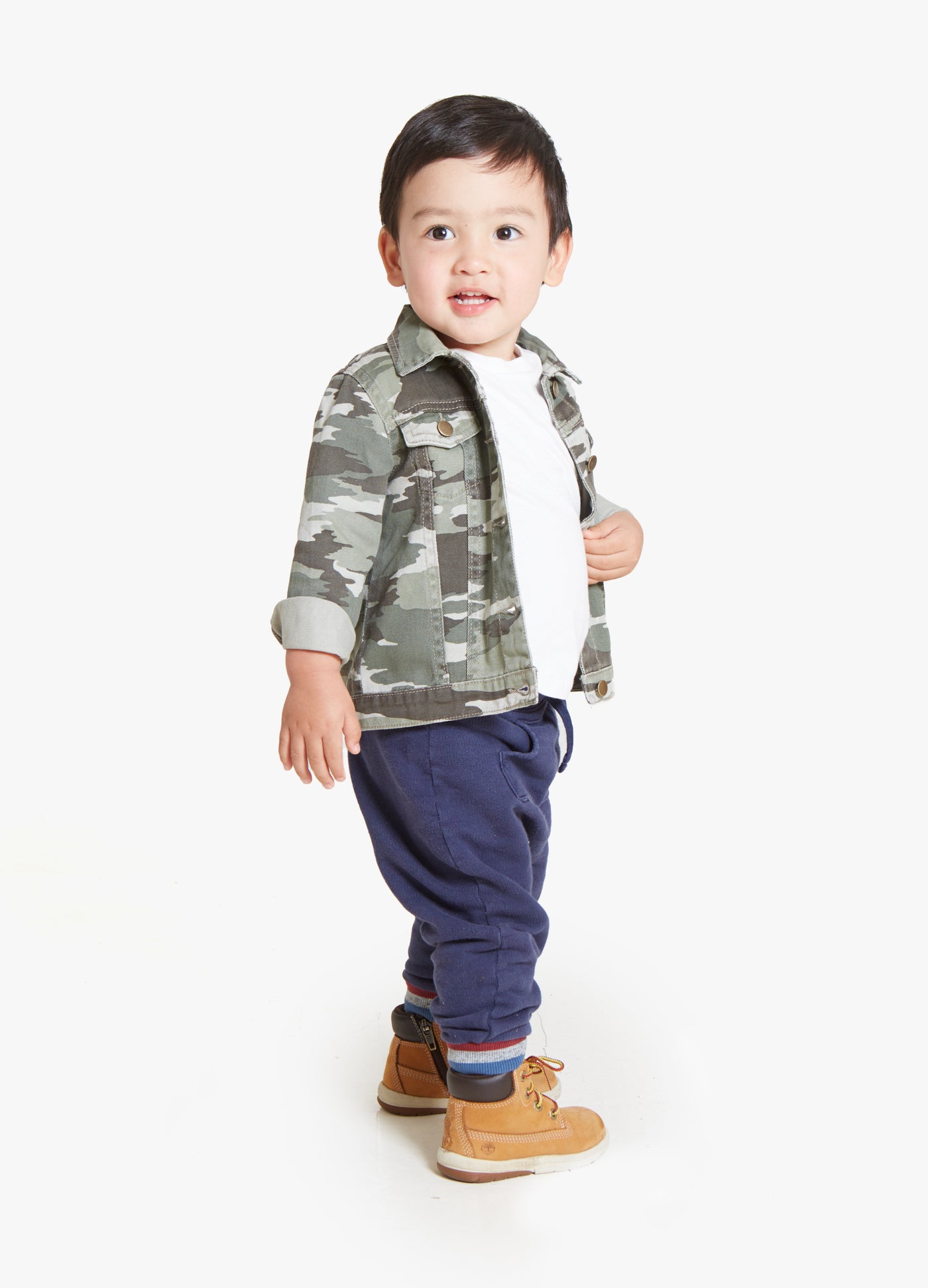 Model is 2.5 years old and wearing a 2T.||Camo
