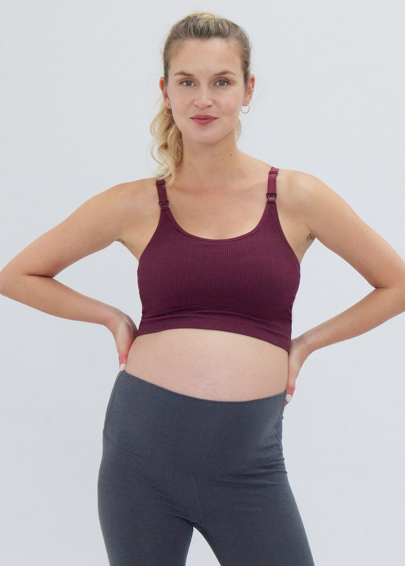 Nursing Sports Bra - Seamless Athletic Bra for Breastfeeding