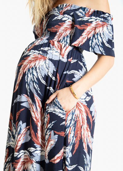||Navy Feathers::hover