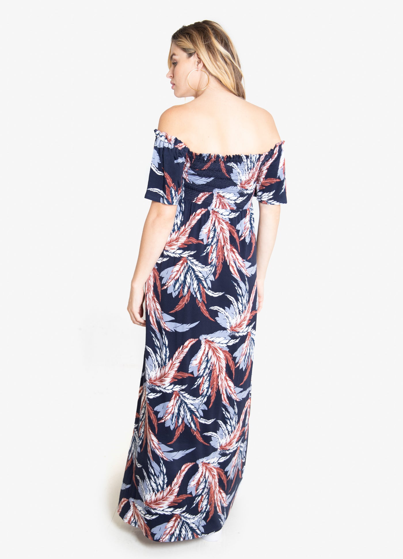 ||Navy Feathers