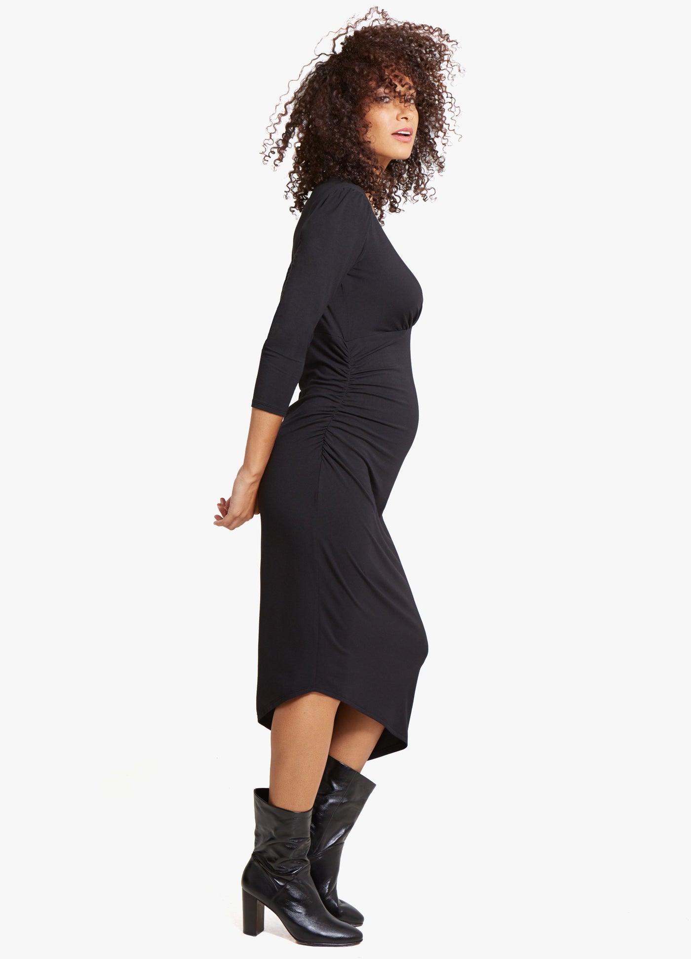 Model is 5’10”, 4 months pregnant, and wears size S.||Black::hover