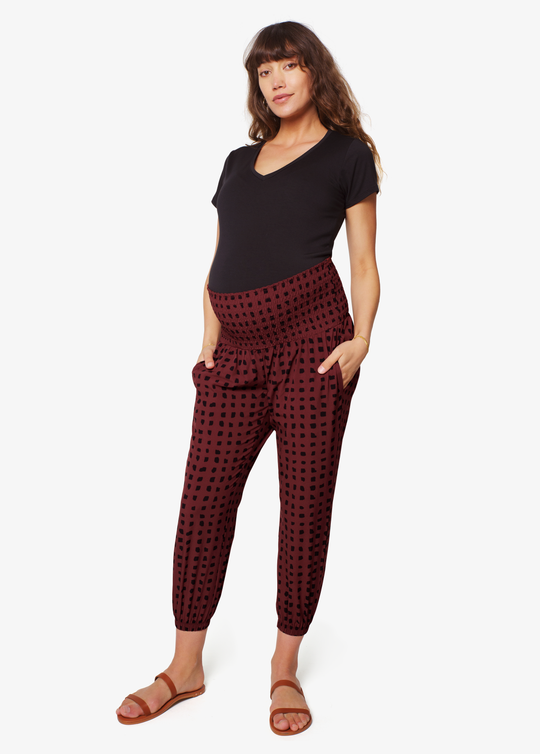 Smocked Waist Maternity Pants: Perfect for Pre & Post Birth – Ingrid+Isabel