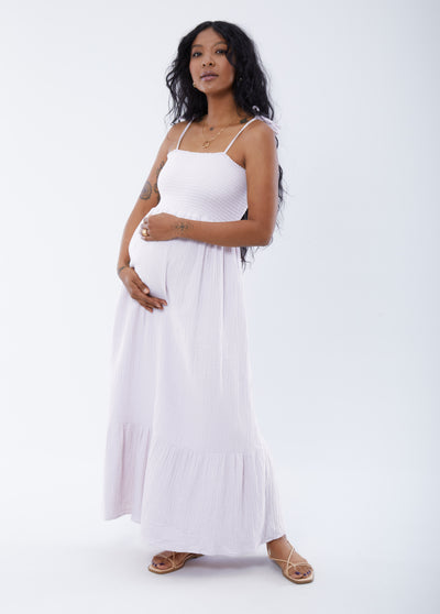 Synmia is 7 months pregnant, 5'10", wearing a size small||Lavender