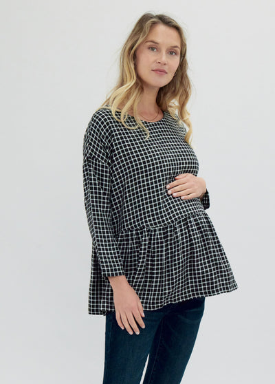 Svieta (in Windowpane) is 5 '10”, 31 weeks pregnant, and wearing size medium||Windowpane